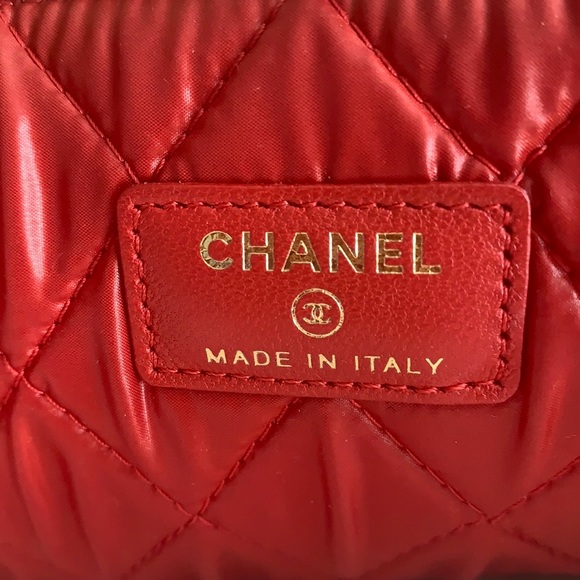 Chanel Le Boy large O Case in lambskin - Picture 7 of 13